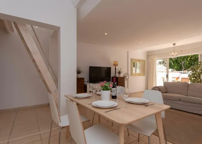 Fantastic 3 Bedroom Townhouse Golf Del Sur - The Palms San Miguel de Abona